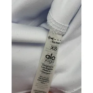 Alo Yoga 7" High-Waist Biker Short White Major Moves XS NWT Authentic thumbnail 10