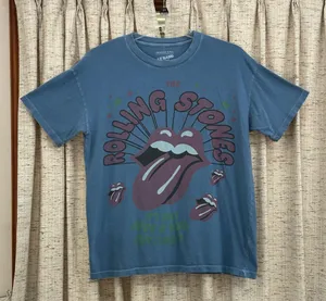 American Eagle Outfitters Oversized Rolling Stones Graphic Tee thumbnail 1