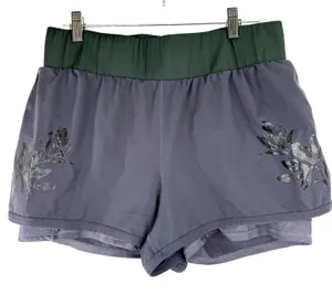 Fabletics Women's Grey Olesia Shine Floral Shorts Size XL thumbnail 1