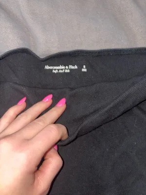 Abercrombie Off-The-Shoulder Top thumbnail 2