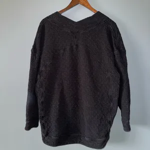 lululemon athletica Black Sweatshirt thumbnail 10
