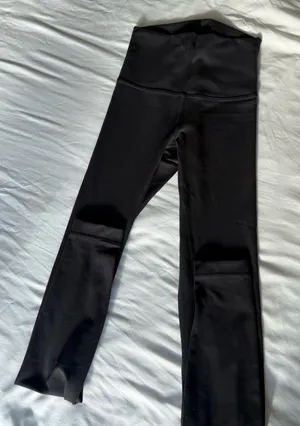 Lululemon Wunder Train Leggings High-Rise 28" thumbnail 1