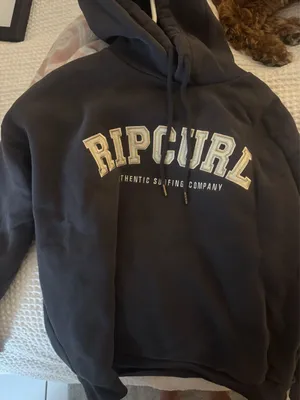 Rip curl  thumbnail 1