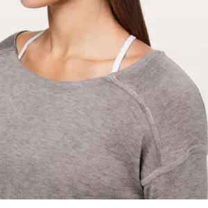 Lululemon women's 10 12 full extension sweater cashlu heathered gray long sleeve thumbnail 3