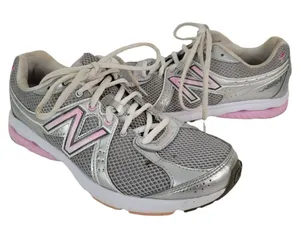 New Balance Womens Susan G Komen WW665KM Size 8 Gray Breast‎ Cancer Sneakers thumbnail 1