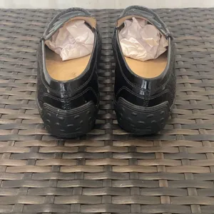 Tod’s Patent leather loafers women’s size 37.5 thumbnail 4
