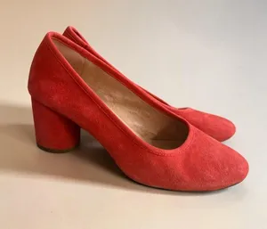 EVERLANE Red Orange Suede Heels Size 6 Womens Shoes thumbnail 1