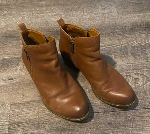 Lucky Brand Leather Bootie thumbnail 2