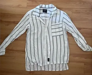 Abercrombie Long-Sleeve thumbnail 1