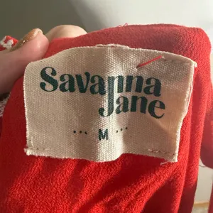 Savannah Jane red embroidered sleeveless top M thumbnail 4