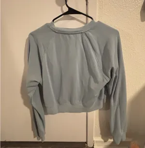 Aritzia TNA Sweatshirt thumbnail 2