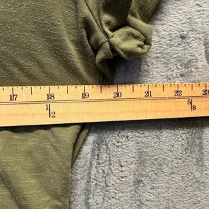 2186 | White House Black Market Slub Knit V-Neck Tee Olive Green Women M thumbnail 3