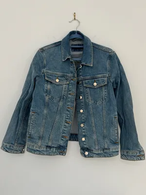 Classic Light Wash Denim Jacket Massimo Dutti thumbnail 2