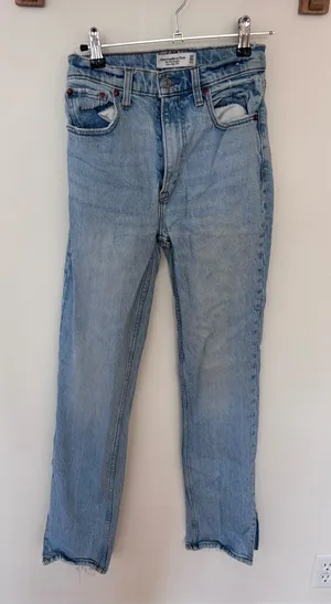 Abercrombie & Fitch 90s Double High Rise Jeans | Size 23 / 00 thumbnail 1