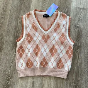 Urban Outfitters Y2k 2000s preppy Argyle academia sweater vest brown tan neutral medium new nwt thumbnail 1