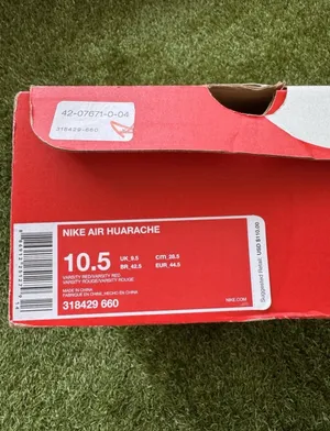 Nike Air Hurache Runner Men's Red Sneakers Size 10.5 thumbnail 8