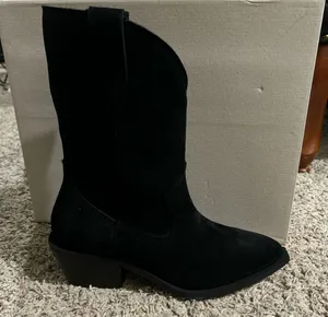 Black cowboy boots Size 9 thumbnail 5