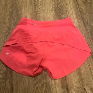Lululemon Speed Up High-Rise Lined Short 4 New with tags -ColourGlaze Pink thumbnail 3