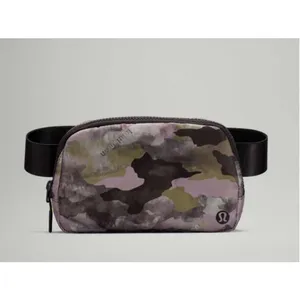 Lululemon Everywhere Crossbody Belt Bag,Heritage Camo Wash,Juniper Green& Blac thumbnail 4