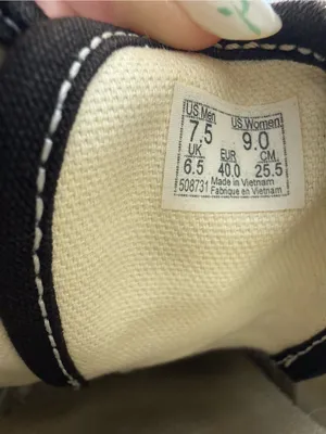 Vans Black Canvas Low-Top Sneakers with White Laces thumbnail 3