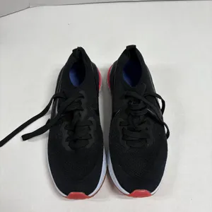 Nike Women's Epic‎ React Flyknit Shoes - Size 8. thumbnail 7