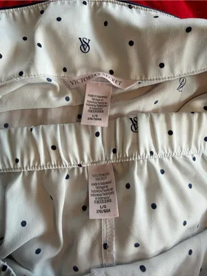 Victoria's Secret White Short Pajama Set with Navy Dot Print thumbnail 6