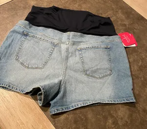 Isabel Maternity Maternity Crossover Panel Midi Jean Shorts by Ingrid & Isabel thumbnail 6