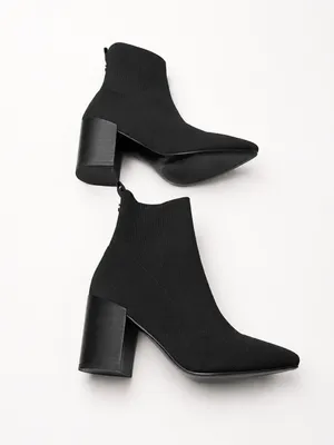 ✴️ STEVE MADDEN | Mairi Sock Boots – Women's Size 9 with Block Heel✴️ thumbnail 7