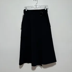 Wilfred Aritzia NEW Hana Crepe high-rise cargo wrap midi Black Skirt Size‎ 2XS thumbnail 2