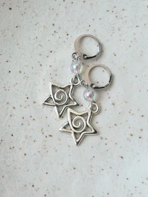 Handmade funky grunge y2k swirl star dangle earrings 🌙🌀 thumbnail 4