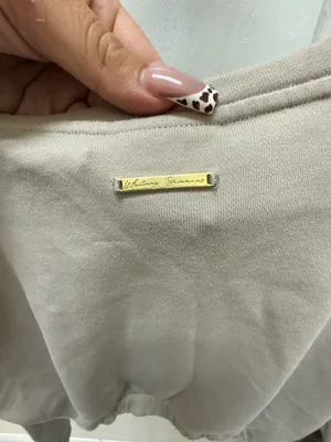 Gymshark Whitney Simmons Cropped Pullover Sweatshirt Mink Size S thumbnail 4
