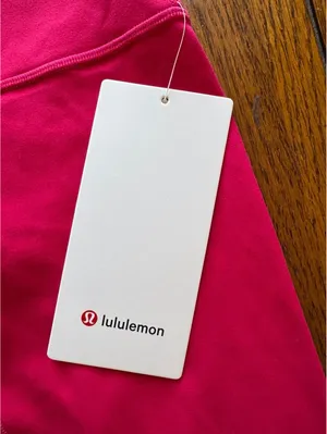 Lululemon Align No Line High Rise 28” Mulberry Spark Size 4 NWT thumbnail 5