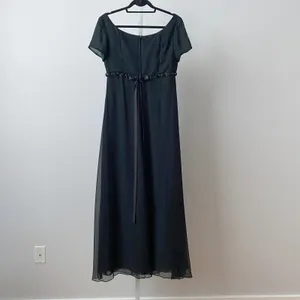 Jim Hjelm 12 Black Gown Rosette Empire Waist Chiffon Maxi Dress‎ Occasions Goth thumbnail 7