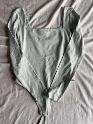 light blue aritzia long sleeve square neck bodysuit thumbnail 1