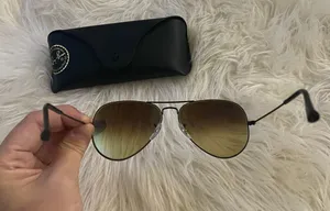 Ray-Ban Large Aviator Sunglasses thumbnail 4