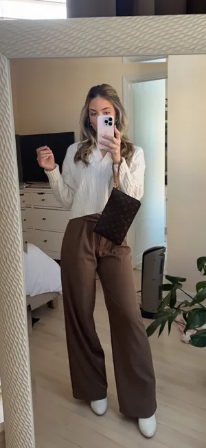 Sunday Best Aritzia Sweater thumbnail 3