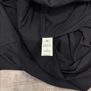 Amazon Henley Short Sleeve Top Black Size M thumbnail 5
