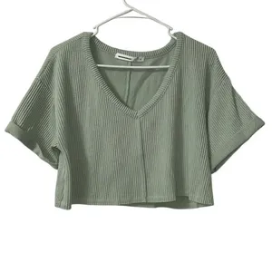Altar’d State Green Ribbed Crop Pull on V-neck Top(Size Small) thumbnail 4