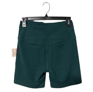 Woman’s Free People FP Movement Never Better shorts in a green size medium NWT thumbnail 2