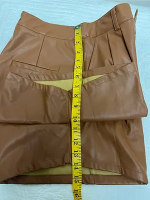 SHEIN Basics Brown Faux Leather Pleated High Rise Shorts Size M NWT thumbnail 9