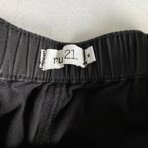 Rue21 Womens Black Cargo Jogger Pants Size Medium Utility Streetwear Pocket thumbnail 3