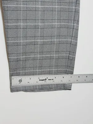 Nordstrom Rack Black and White Plaid Pull-On Ankle Pants Size Large thumbnail 6