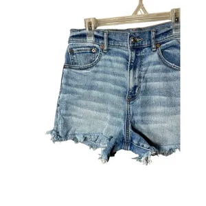 American Eagle Highest Rise 90s‎ Boyfriend Shorts Size 4 thumbnail 3
