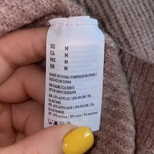 ✨American Eagle Off Shoulder Ribbed Sweater✨ thumbnail 4