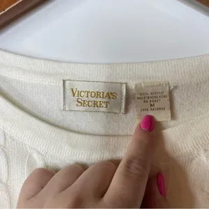 Victoria’s Secret Gold Label Cream Cable Knit Sweater Tunic Medium‎ thumbnail 3