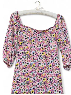 H&M Women’s Crinkle Cut Floral Print Off the Shoulders Quarter Sleeve Mini Dress thumbnail 8