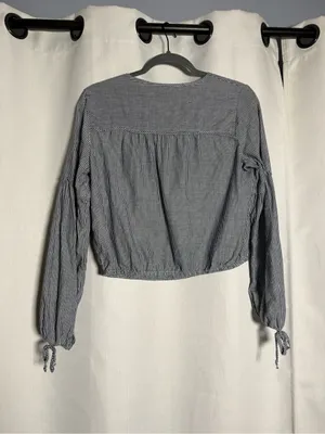 Abercrombie & Fitch Blue and White Striped Long Sleeve Blouse Size Small thumbnail 2