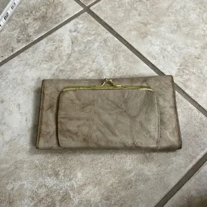 Buxton Vintage Leather Clutch Wallet Organizer Beige Coin Purse Snap Closure‎ thumbnail 2