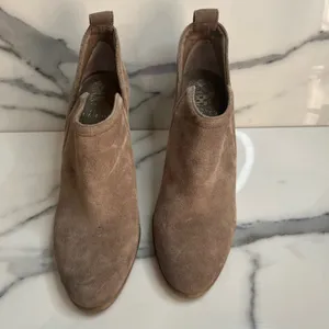 Vince Camuto Brown Leather Block Heel Francia Boots Sz 8.5 Western Boho Festival thumbnail 2