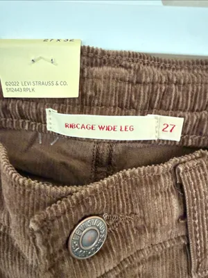 Levi’s Corduroy ribcage wide legPants thumbnail 3